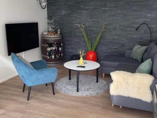 Nyistandsat Hojloftet Kaelderlejlighed Pa 70 M2 I Viborg Centrum, Med Plads Til 4 Personer Ngoại thất bức ảnh